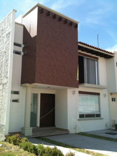 1016VI CASA EN VENTA, EL PUEBLITO, QUERÉTARO 3 RECAMARAS