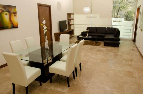 DEPARTAMENTO AMUEBLADO OBISPADO