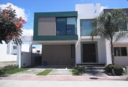 HERNOSA RESIDENCIA ESTILO MODERNO EN COTO