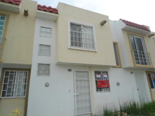 CASA EN RENTA LOS MOLINOS