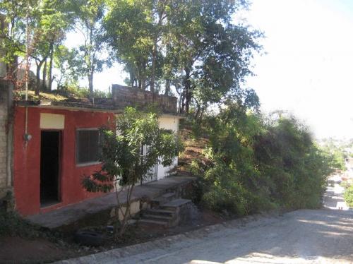 VENDO CASA VISTA HERMOSA