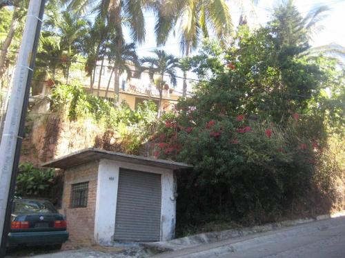 VENDO CASA LAS PALMERAS