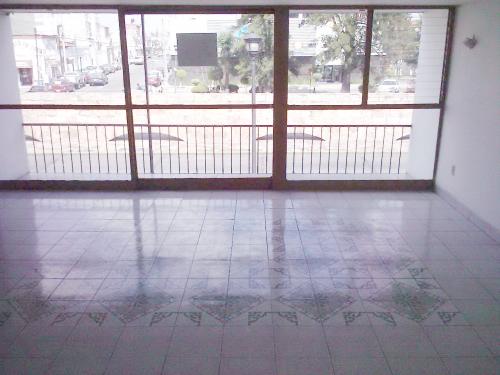 Departamento en renta, cerca de veterinaria, 3 recámaras