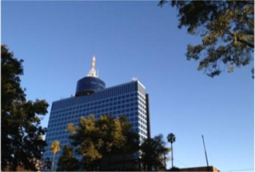 EXCLUSIVA OFICINA AMUEBLADA  EN EL WTC INCLUYE SERVICIOS