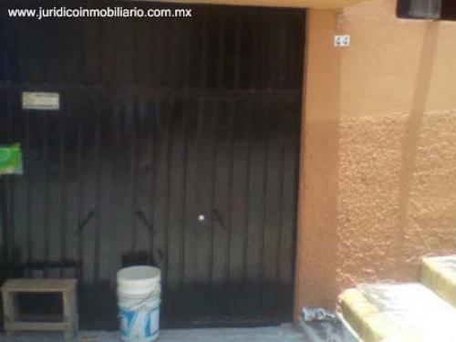 SE VENDE AMPLIA CASA EN AYOTLA