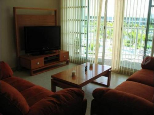 Hermoso Departamento en Mayan Lakes.