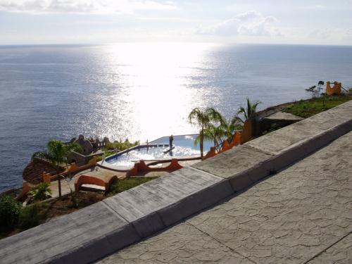 Casa en playa Mina del Angel, frente al mar, cerca de Huatulco.