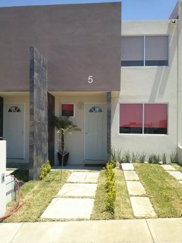 El Lago Residencial ¡TU NUEVO HOGAR!