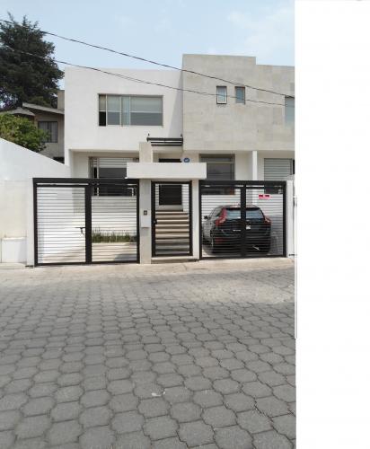 ¡LOMAS DE BELLAVISTA! LINDA CASA NUEVA A LA VENTA