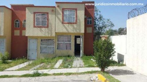 SE RENTA COMODA CASA EN REAL DE SAN MARTIN