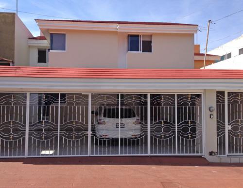 Casa Venta / Residencial Victoria / Zapopan 