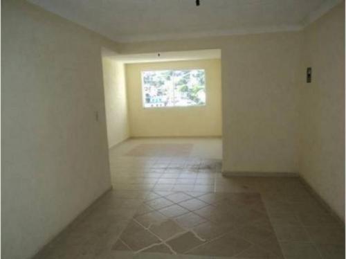 Departamento en venta cerca de la quebrada y el zócalo.