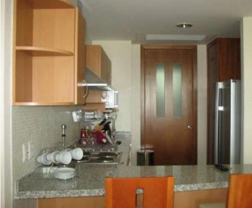 Lindo Departamento en Mayan Lakes.