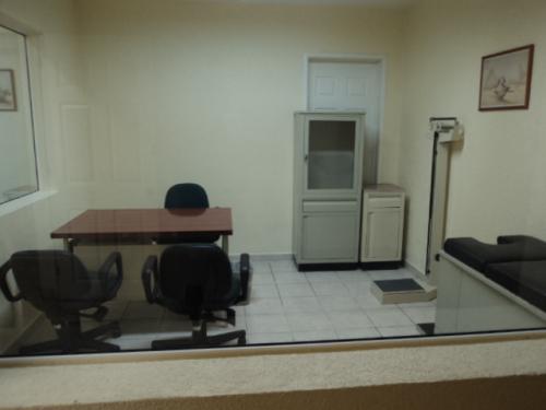 Renta de consultorios.