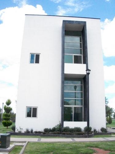 Rento Suites para Altos Ejecutivos con servicios de hotel