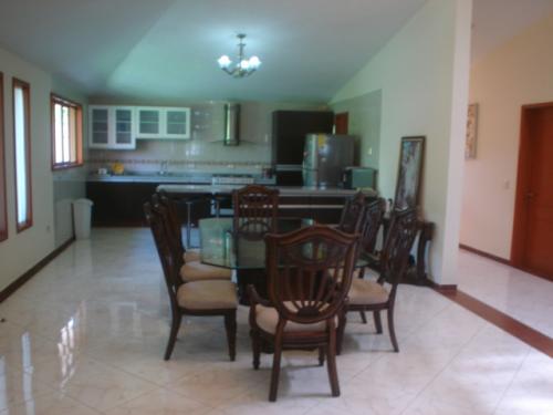 Fracc La Alfonsina Atlixco casa 350 m2 un nivel 2 recámaras con jacuzzi