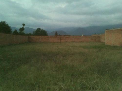 TERRENO EN ESQUINA, BARDEADO, BUNA UBICACION