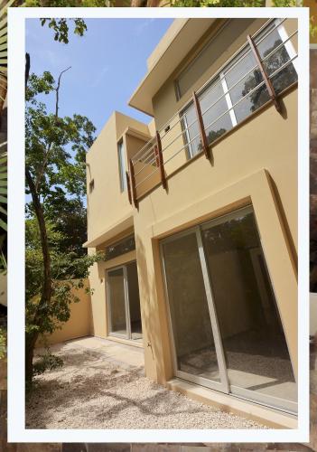 VENDO EDIFICIO COMPLETO EN LA VELETA