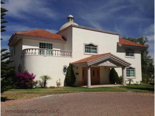 Vendo preciosa Residencia al Sur de la ciudad