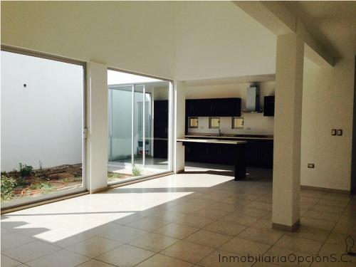 Vendo casa 2 plantas al poniente