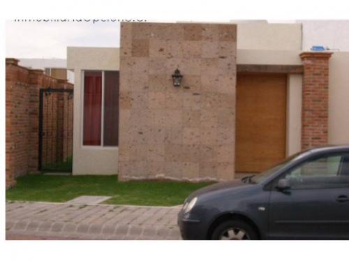 Vendo casa al Poniente 1 planta 2 recamaras