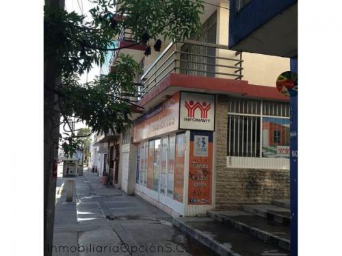 Vendo casa 2 plantas en el Centro 6 recamaras