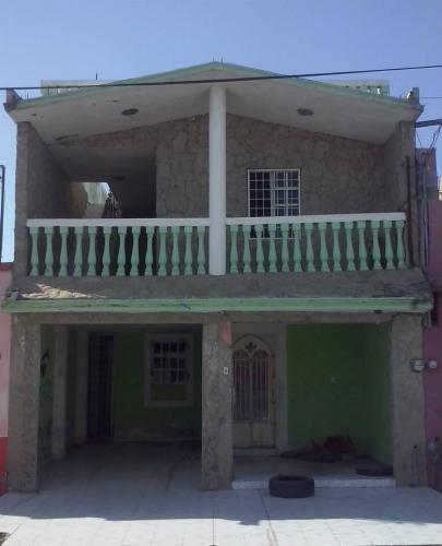 AMPLIA CASA EN BALCONES DE HUINALA APODACA