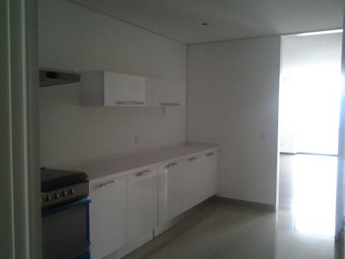 City Santa Fé · Milán · Piso 18