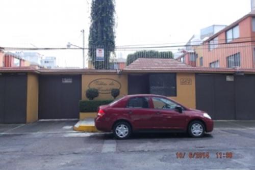 COL. NIÑOS HEROES DE CHAPULTEPEC VENDO CASA 3 REC. 3 PISOS 