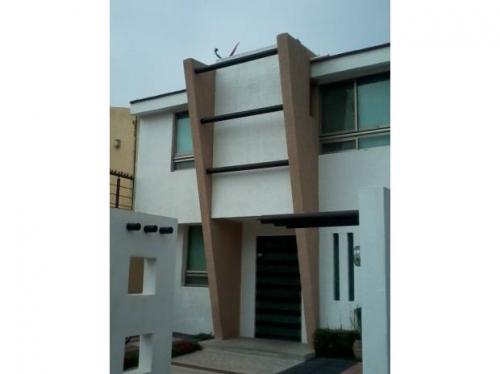 Vendo casa al Norte totalmente equipada precio de remate