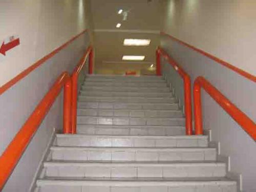 OFICINAS EN RENTA SOBRE PADRE MIER EN MONTERREY. IDEAL PARA TELEMARKETING.