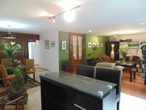 Rento casa totalmente amueblada cerca de insurgentes sur