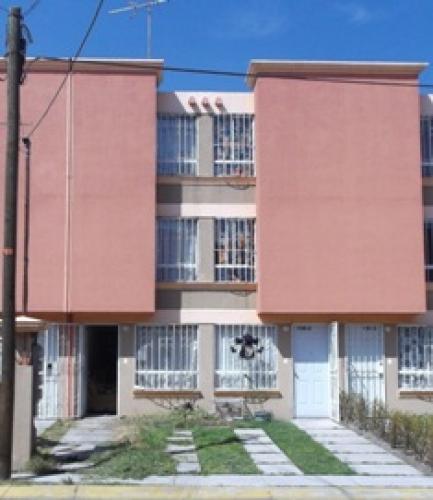 HEROES DE TECAMAC SECC. BOSQUES  VENDO CASA 4 REC.	