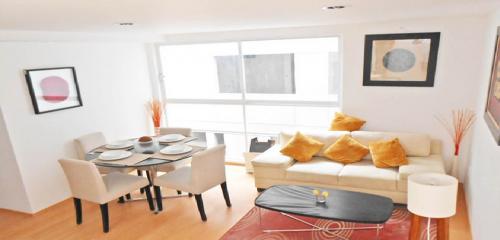 Excelente departamento en Calle 4