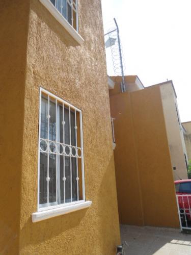 CASA EN VENTA EL COLLI