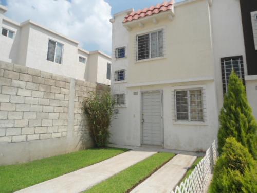 CASA EN VENTA FRACC. LAS LUCES