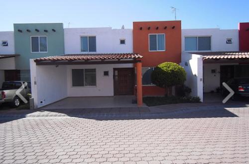 Rento casa al norte 2 plantas 3 recamaras 3 baños