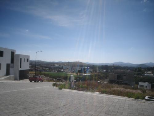 Terreno 161 M2 en esquina calle Bolton Britania La Calera todos los servicios