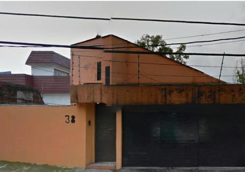 Casa para remodelar.