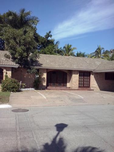 Hermosa casa en el CID