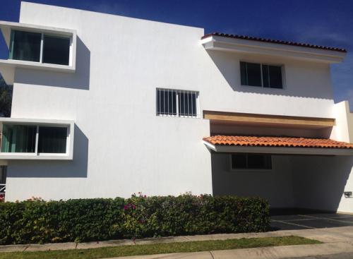 Casa Venta / Arcos Guadalupe (Parque Sereno) / Zapopan, Jal.