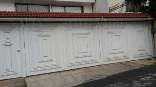 Hermosa Casa en Club de Golf México