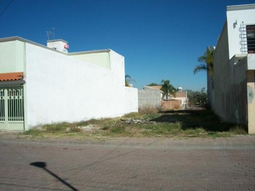 VENDO TERRENO AL NORTE 250 M2 TROJES DE ORIENTE