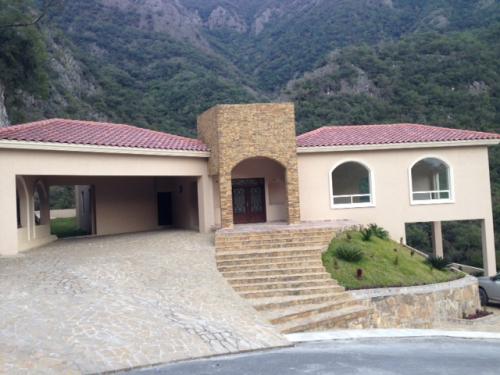 CASA CLUB DE GOLF LAS MISIONES 3000 M2 ESPECTACULAR Y PRECIOSA