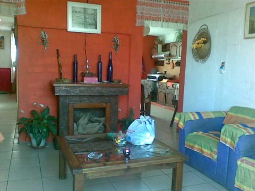 Habitación amueblada $ 2,800 mensual cochera internet Puebla