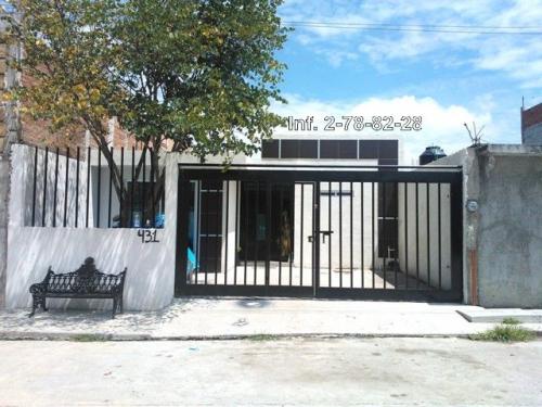 BIRRECAMARA KING SIZE, APROVECHE CASA DE UNA PLANTA