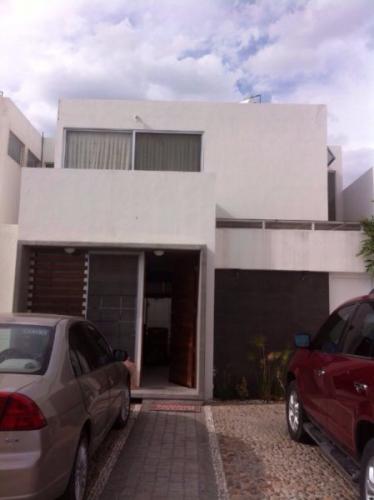 VENDO CASA AL NORTE FRAC MARCELLANA 