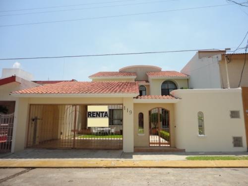 CASA EN RENTA FRAMBOYANES “AMATE #119” CALLE AMATE NUMERO 119, EN EL FRACCIONAMIENTO RESIDENCIAL “FRAMBOYANES”.