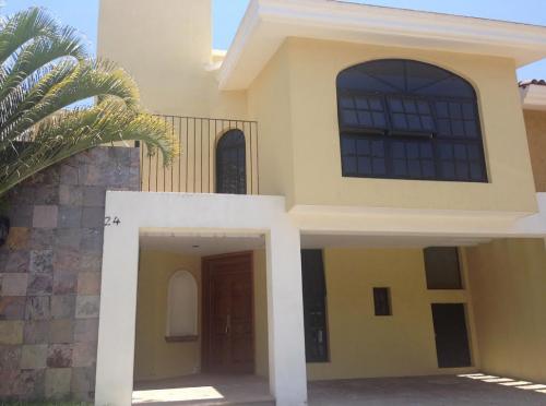 CASA VENTA/ Arcos Guadalupe/ Zapopan