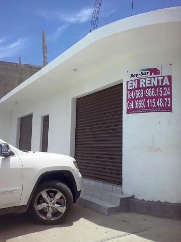 SE RENTAN LOCALES COMERCIALES